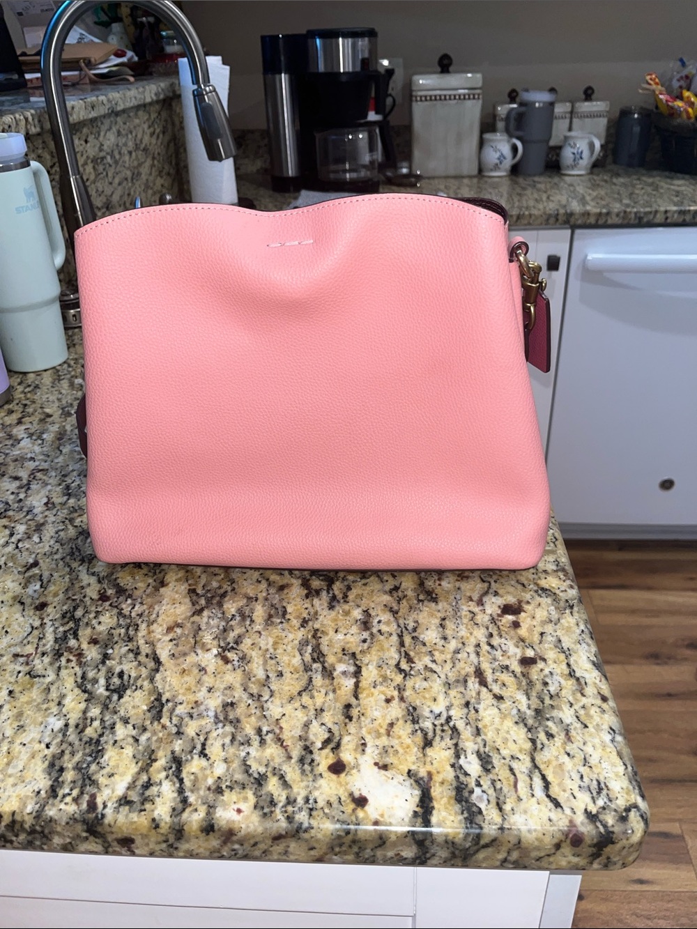 Coach Willow in candy pink and burgundy handbag/crossbody with turnlock. - Picture 2 of 5